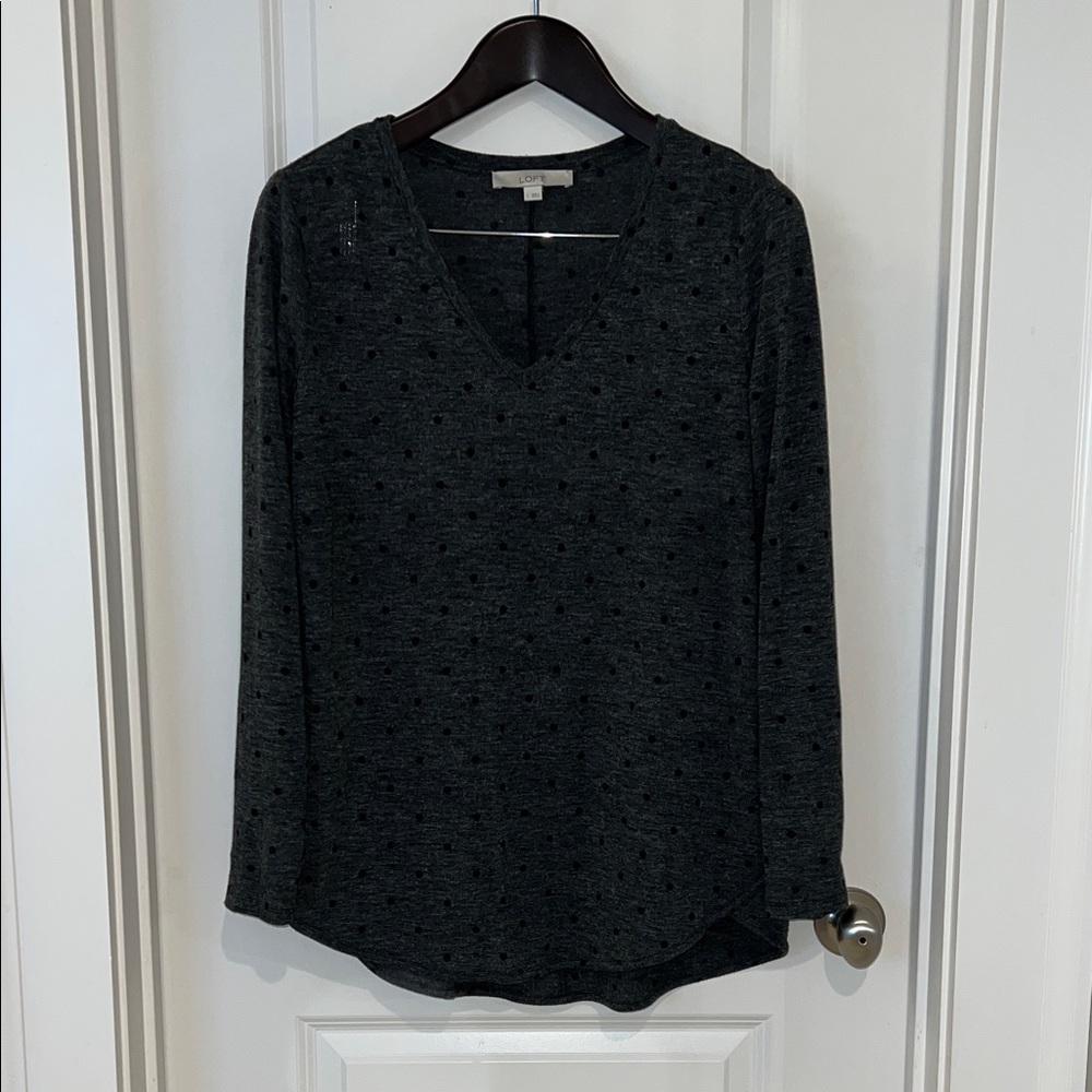LOFT Charcoal Long Sleeve V-Neck Polka Dot Top, size L